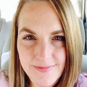 Meet your Posher, Deborah j